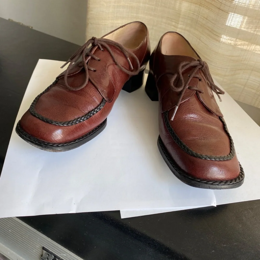 Chanel brown loafers laced black leather dress shoes moccasins 35 France oxfords - Picture 11 of 12